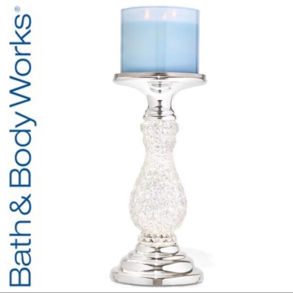Bath & Bodyworks Swirling Water Globe